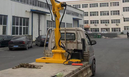 車載吊運(yùn)機(jī)的產(chǎn)品特點(diǎn)(車載吊運(yùn)機(jī)的應(yīng)用領(lǐng)域)
